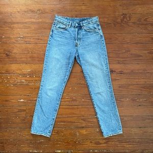 H&M Vintage Fit High Waist Jeans